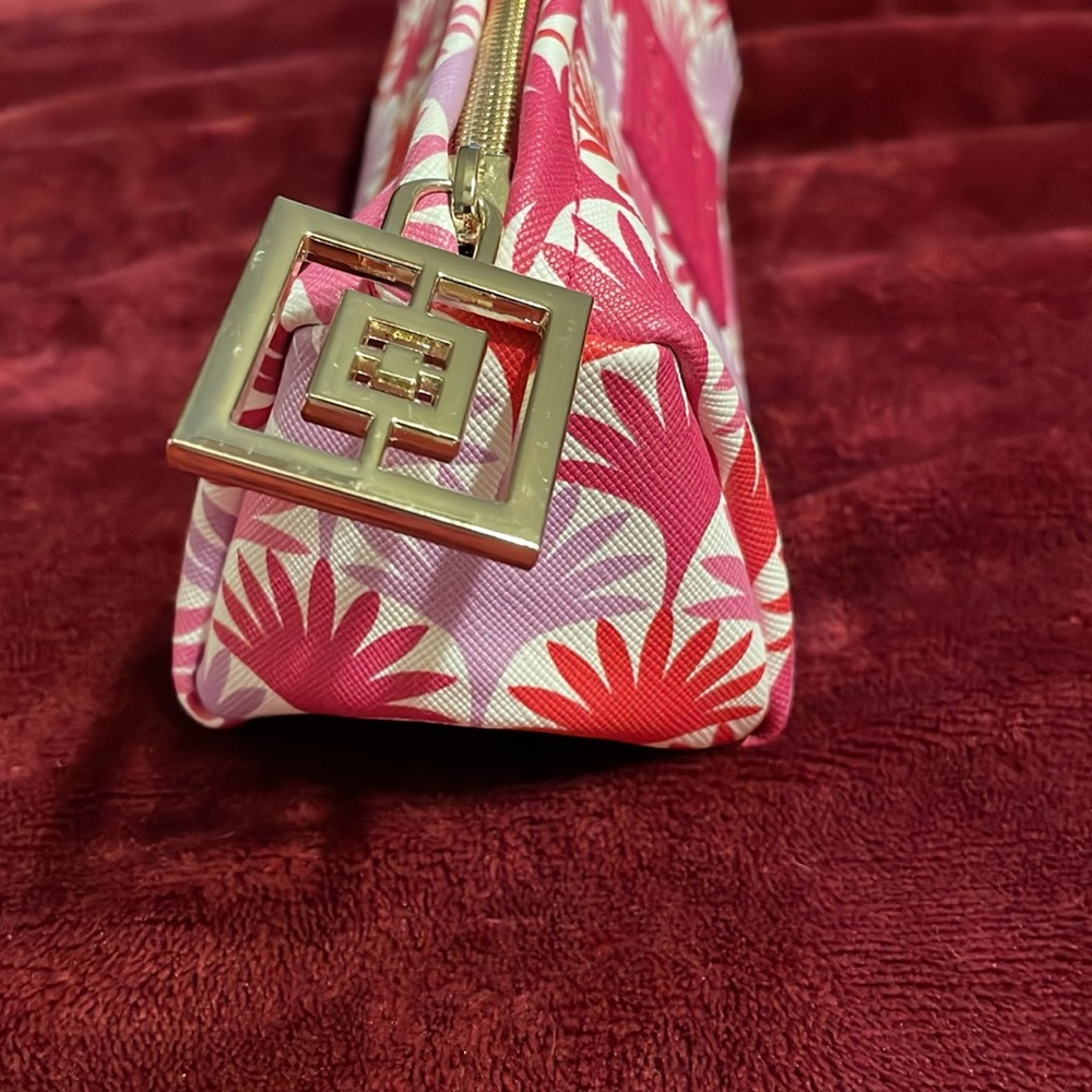Elemis London x Hayley Menzies London Pink Pattern Makeup Bag Gold Hardware New - Picture 4 of 8